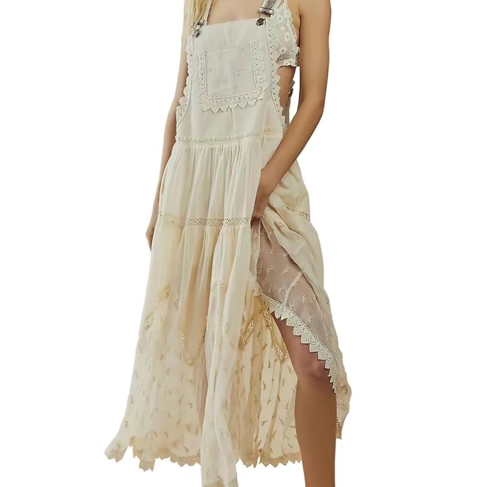Elegant Cream Lace Dress - never worn